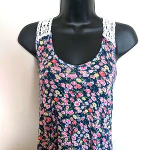 Flowy floral tank top with lace down back